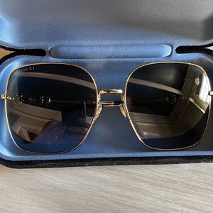 Gucci GG0879S sunglasses 61-18-140